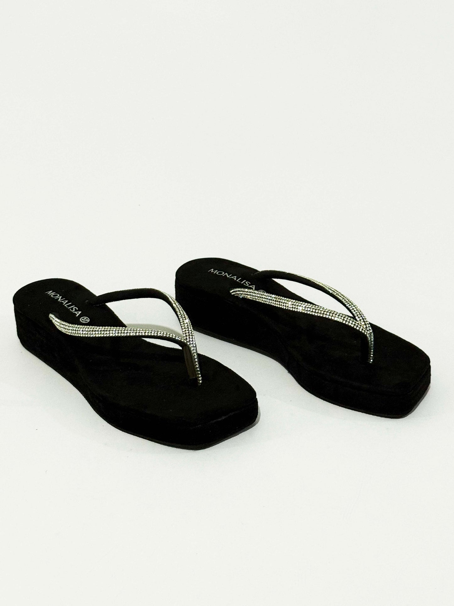 Sparkly Women's Flip Flops for Summer Comfort