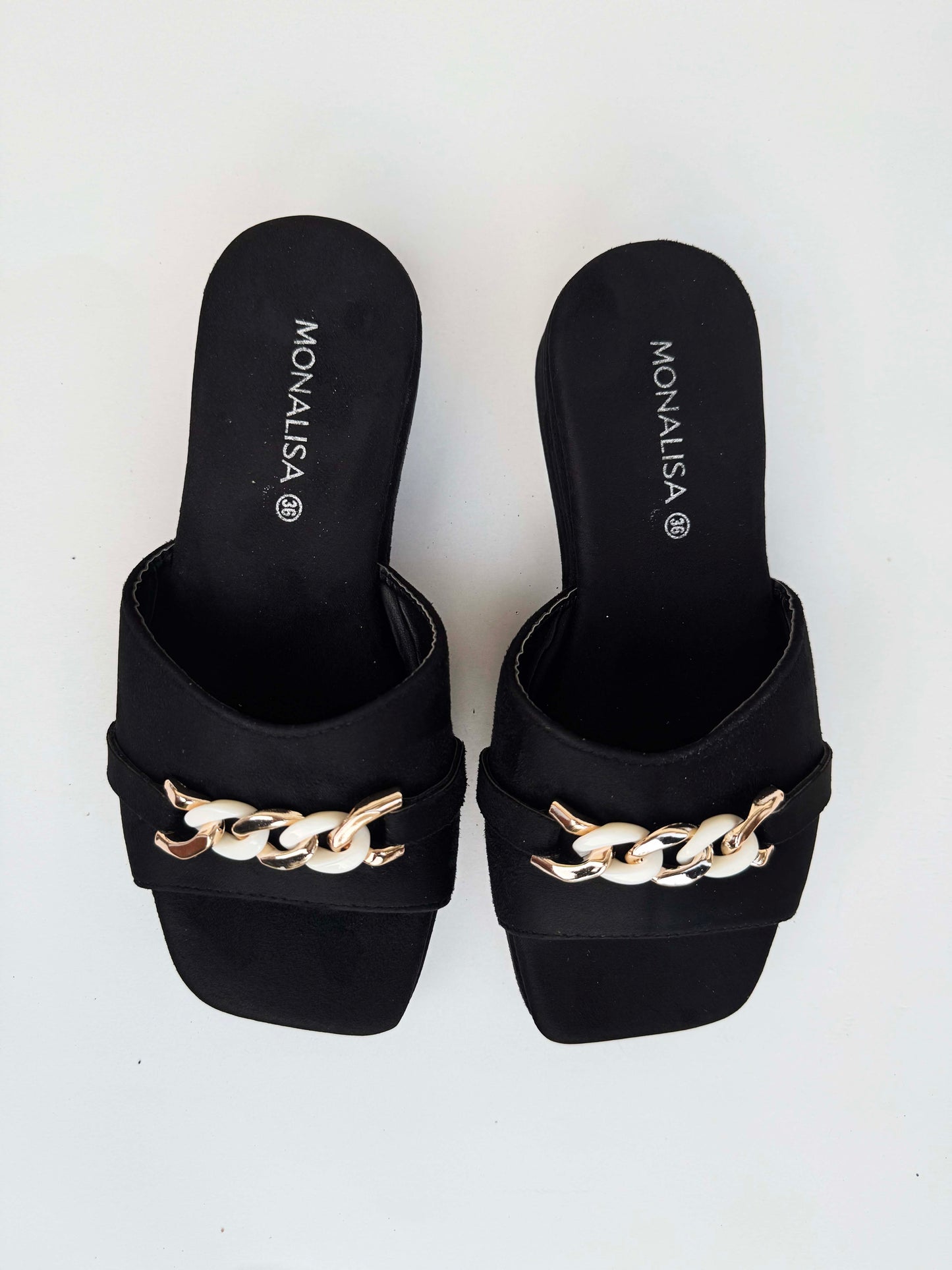 Flat Summer Footwear